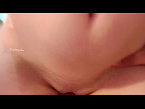 ❤️ අක්කගෙ කාමරේ නිදාගෙන එහෙමයි මට ඇහැරුනේ ❤ Porno si.serviporno.ru ️❤